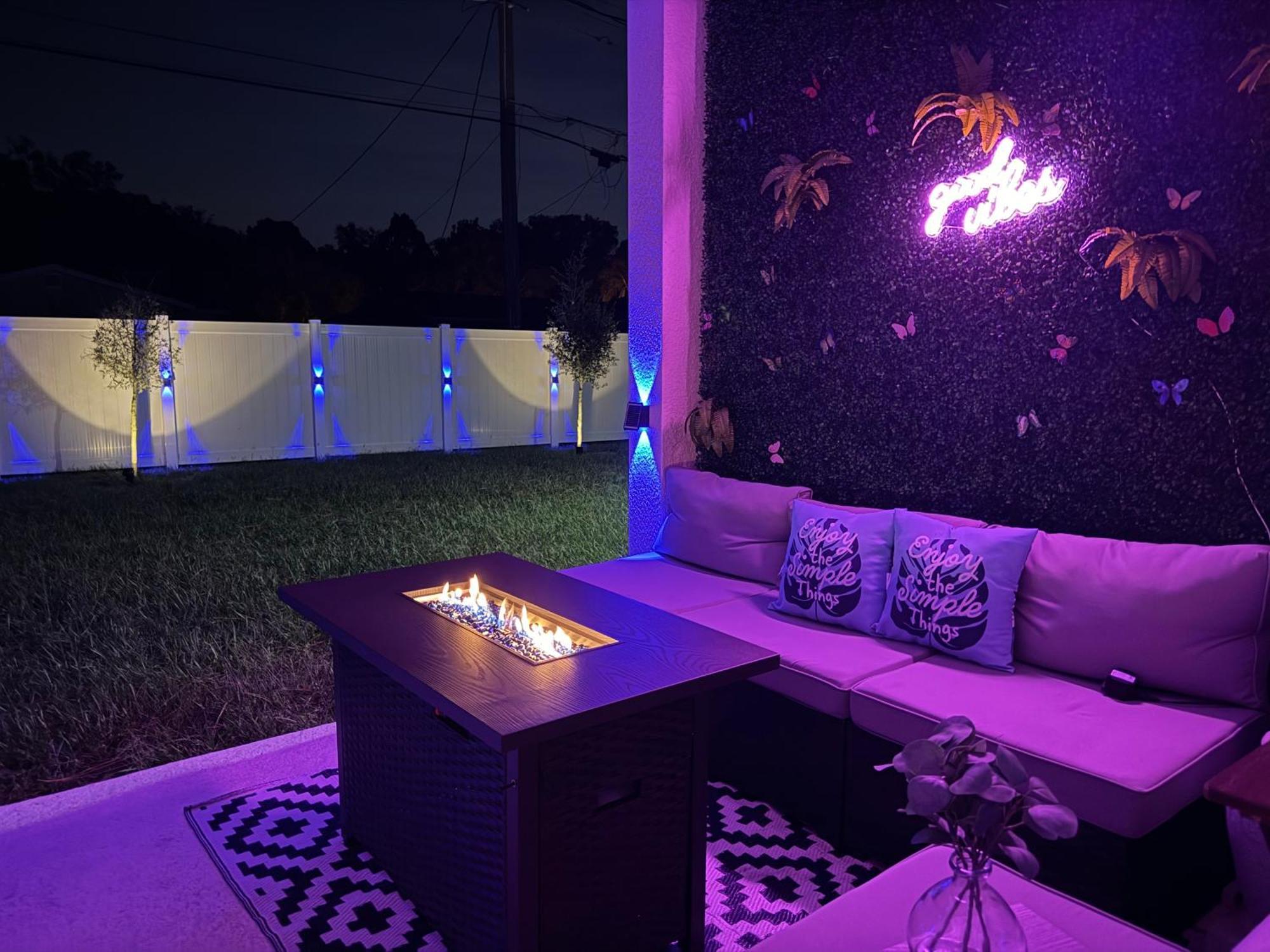 Villa Brand New Tampa Oasis With Private Jacuzzi Retreat Lutz Exterior foto